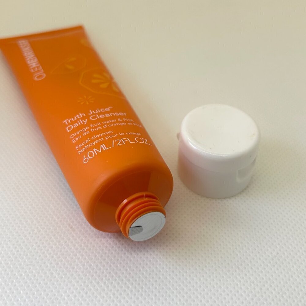 Ole Henriksen Bundle Banana Bright Mineral SPF 30, Vitamin CC Stick and Cleanser - Picture 6 of 12
